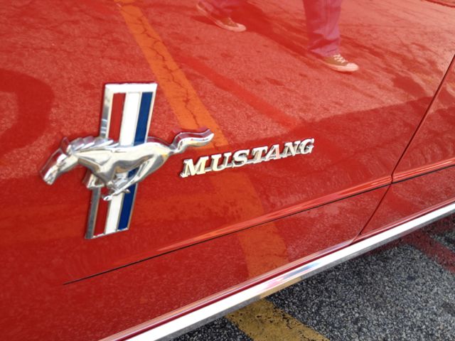 1965 Mustang Logo