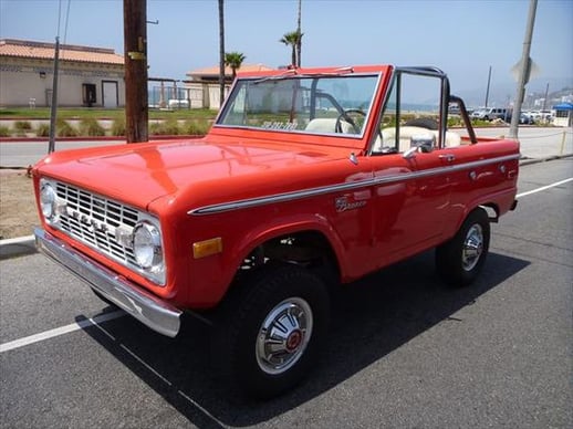 1972_Classic_Ford_Bronco.jpg