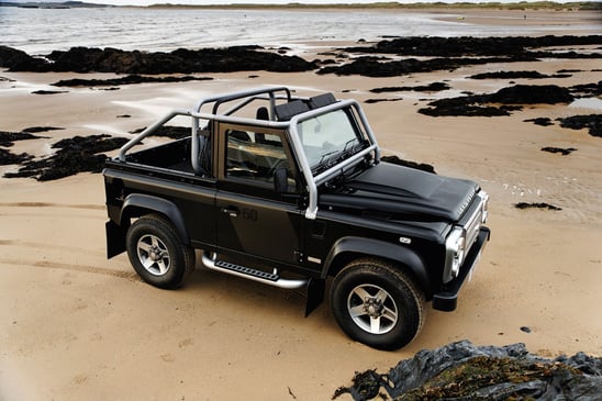 2015 Land Rover Defender Challenger