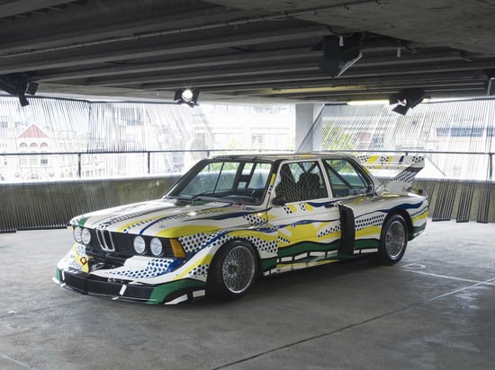 Roy_Lichtenstein_BMW_Art_Car.jpg BMW 320i 1977